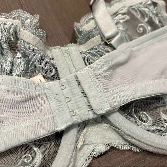 Soma Sensuous Lace Bra - Picture 8 of 10